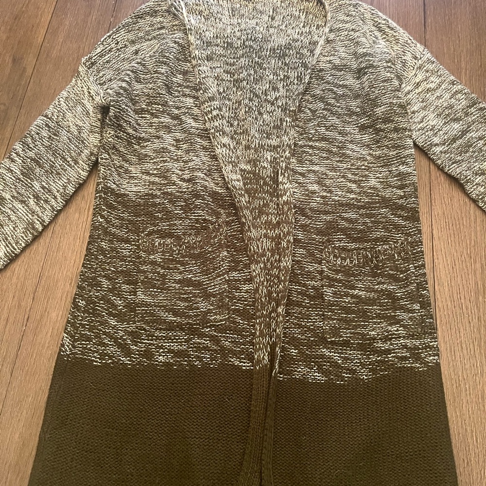 Womens Medium Green and White Cardigan